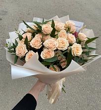 Букет Кремовые розы Латте в Юргамыш
