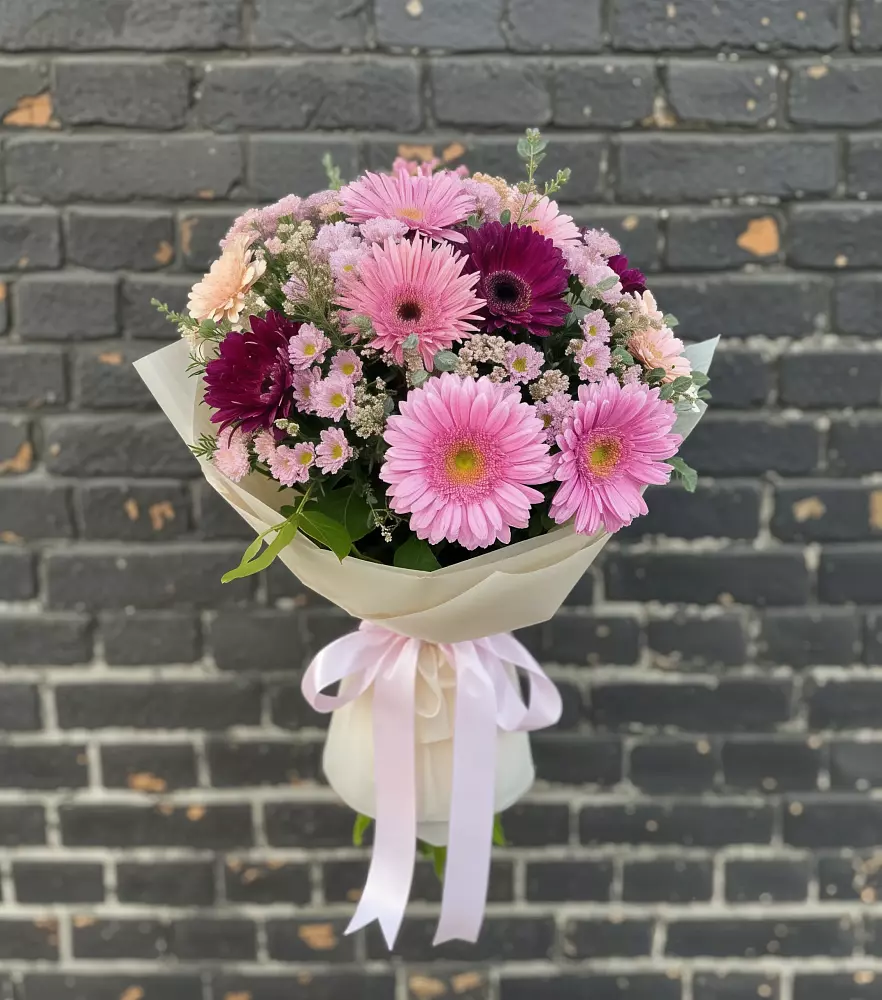 Букет цветов из: Герберы и Хризантемы в Юргамыш