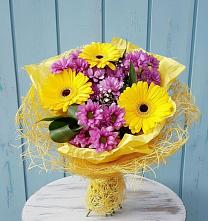 Букет цветов из:  Хризантемы и Герберы в Юргамыш