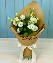 Букет цветов из:  Хризантемы и Лизиантусы #REPLACE_PRED# Юргамыш