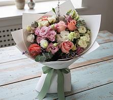 Букет цветов из:  Розы, Лизиантусы и Гвоздики в Юргамыш