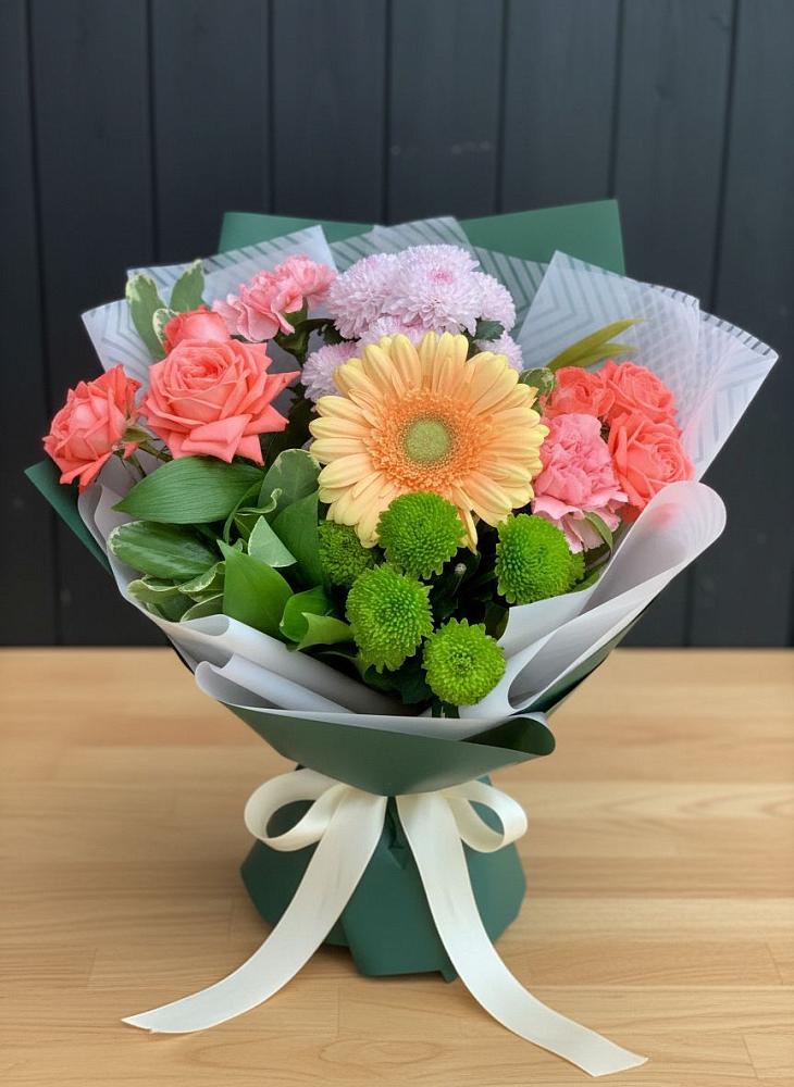 Букет цветов из: Гвоздики, Розы, Герберы и Хризантемы в Юргамыш