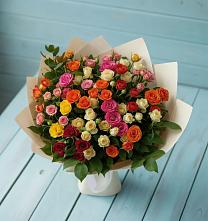 Букет Микс из разноцветных кустовых роз в Юргамыш